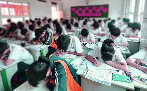 ���Ե��ĵ����[����12ƪ]