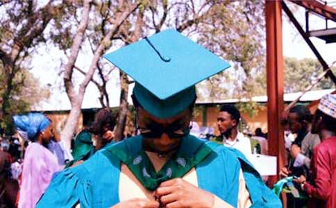 大专毕业生自荐书