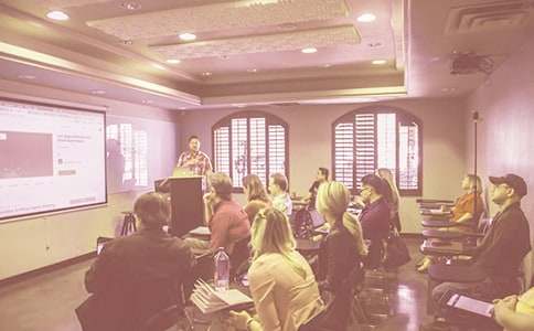 ���ڽ�ѧ�ܽ᷶�ĺϼ�9ƪ