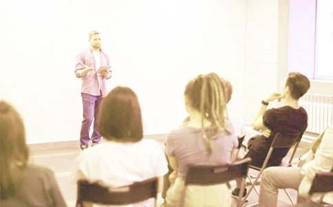 (热)《清澈的湖水》教学反思