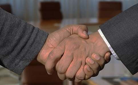 新老客户答谢会致辞(精选16篇)