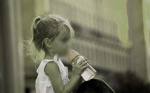 ��ҵŮ���ľ������500��