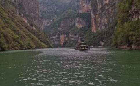 《三峡》公开课教案