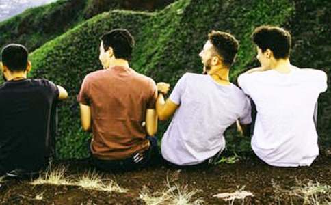 ���ر���Сѧͬѧ����300�ֺϼ�10ƪ