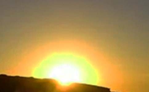 简洁的温暖的早安微信问候语25条