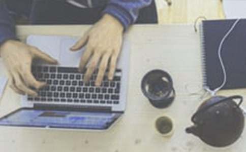 ��λŮְ�����������